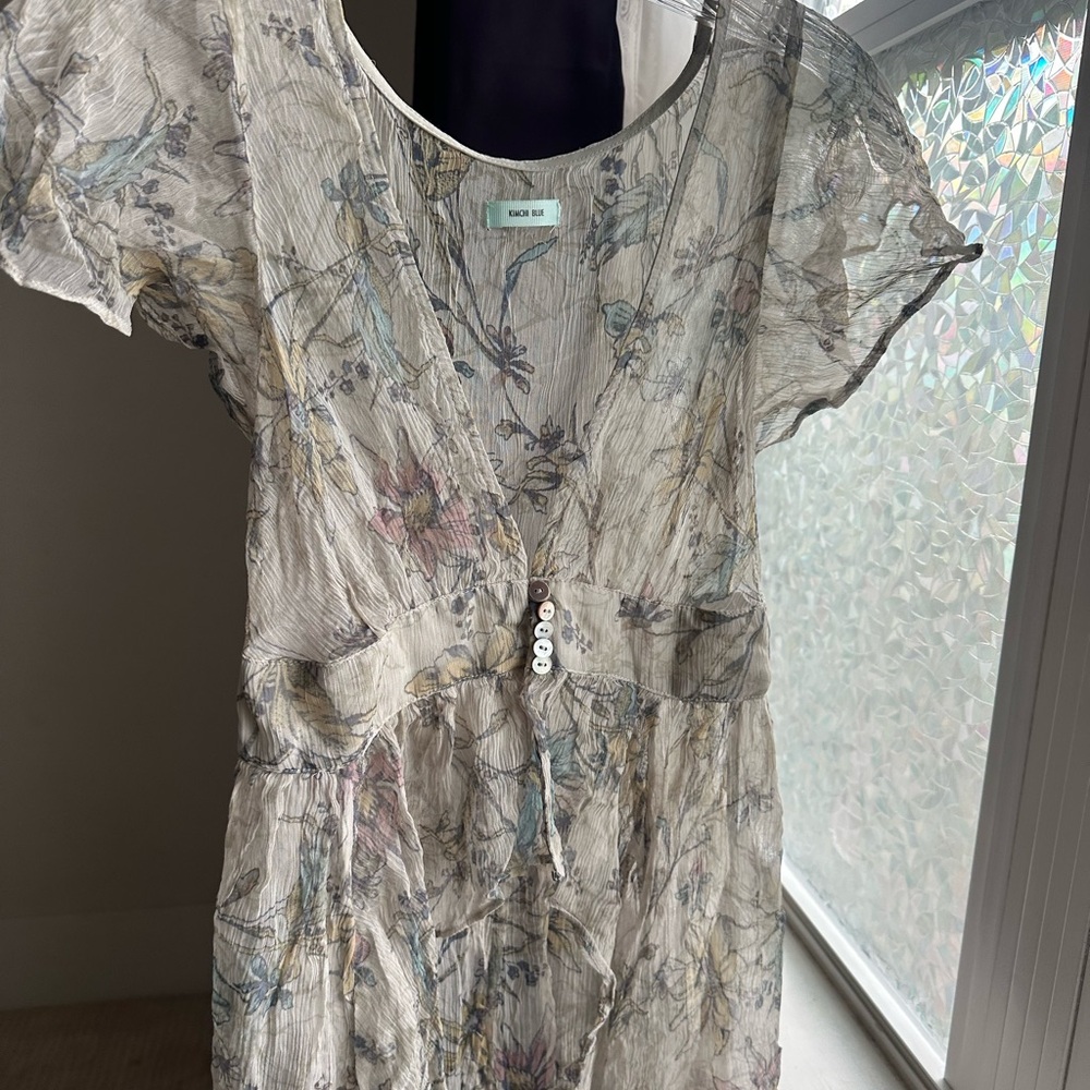 Kimchi blue sheer floral top